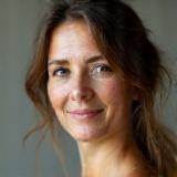 Portrait de Claire Dubois, fondatrice de Lumière Studio Photography à Lyon